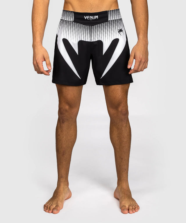 Pantaloni scurți MMA Venum No Gi – Negru/Alb