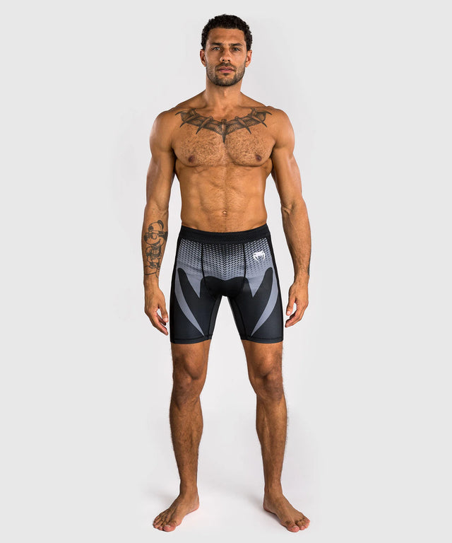 Pantaloni scurți Venum No Gi Vale Tudo – Negru/Argintiu