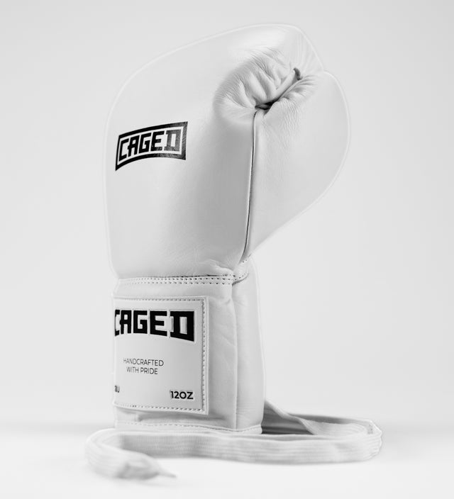 Gants de boxe Caged X Series à lacets – Blanc/Noir