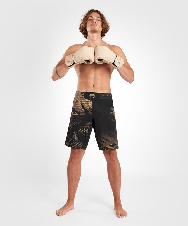 Spodenki MMA Venum Gorilla Jungle – Czarne/Piaskowe