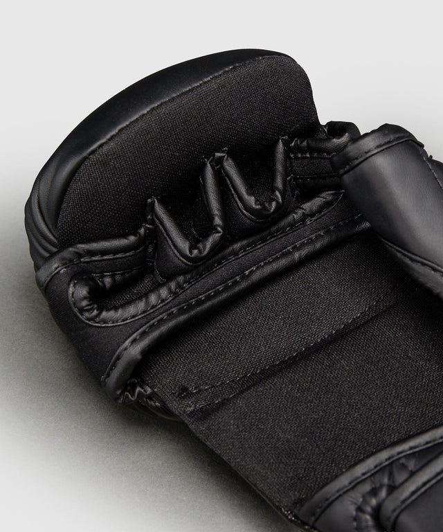 Guantes de sparring MMA Venum Attack 2.0 – Negro/Oro