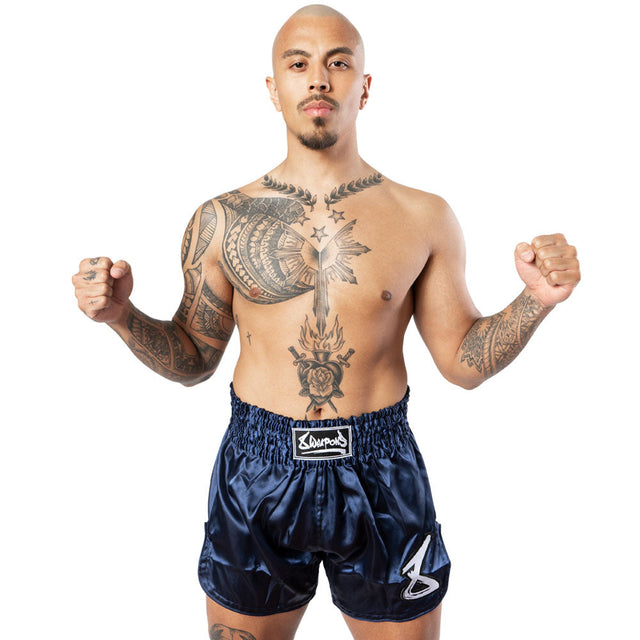 8 WEAPONS Muay Thai shorts Strike – Mørkeblå/Hvid