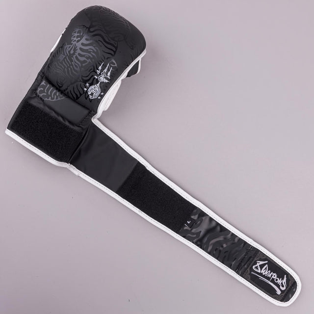 Guanti MMA 8 WEAPONS Sak Yant Big Tiger – Nero