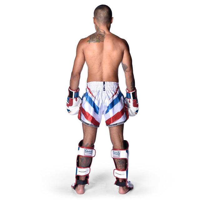 8 WEAPONS Muay Thai shorts Shift – Hvid/Navy/Rød