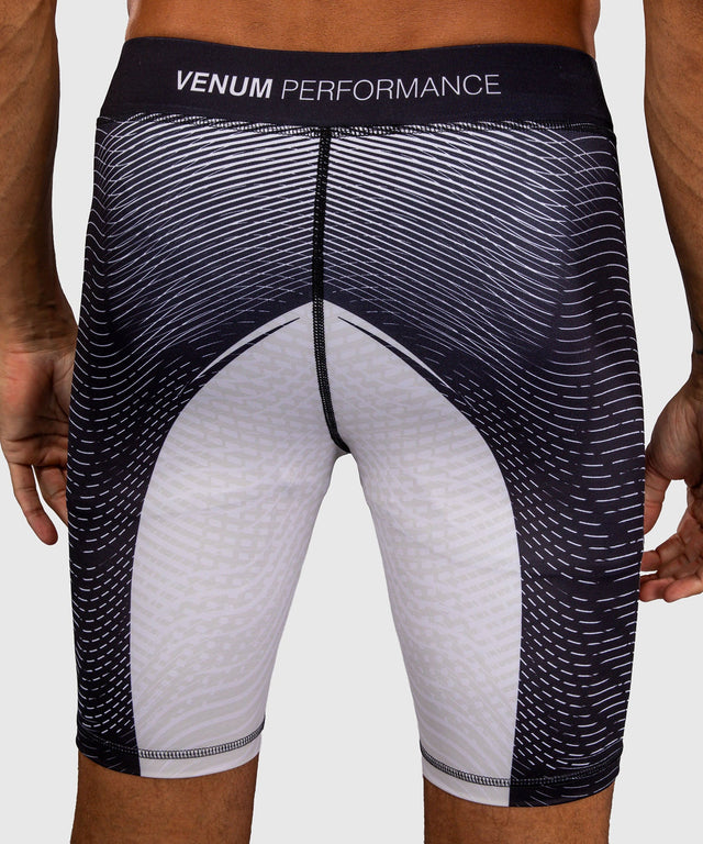 Venum Kompressionsshorts Galactic 3.0 – Offwhite/Sort
