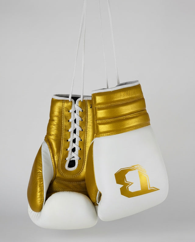 Guantoni da boxe Booster Rapid Strike con allacciatura a lacci – Bianco/Oro