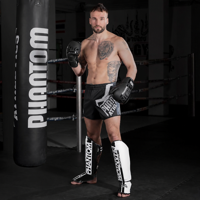 Espinilleras Phantom Athletics APEX Striking – Blanco