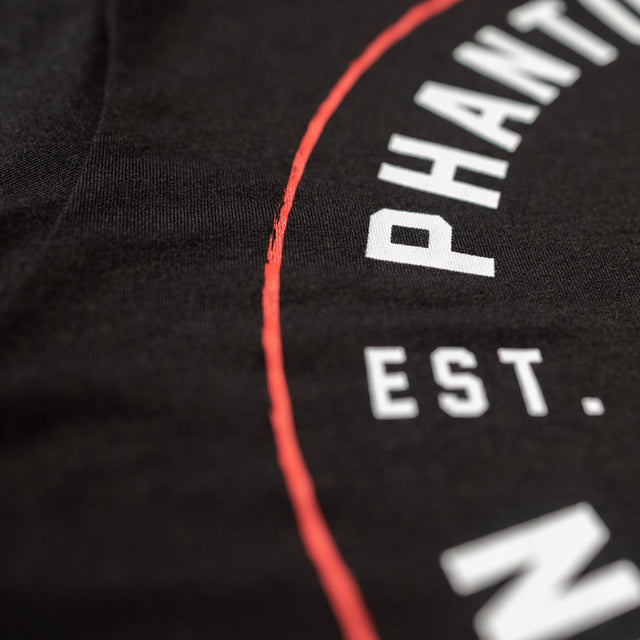 T-shirt Phantom Athletics Never Back Down – Preto