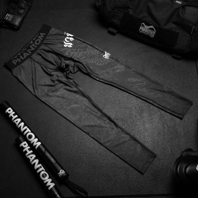 Phantom Athletics Kompressionsshorts Muay Thai – Svart/Grå