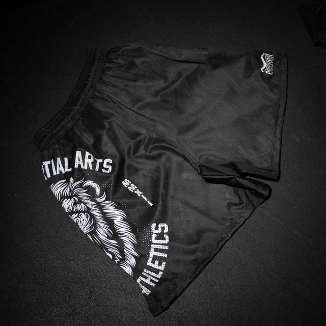 Shorts de MMA Phantom Athletics EVO Lionheart – Noir/Rouge
