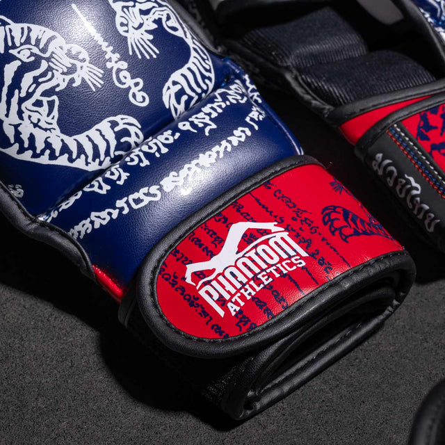 MMA sparingové rukavice Phantom Athletics Muay Thai – Modré