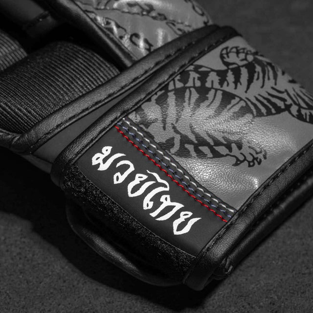 Guantes de sparring de MMA Phantom Athletics Muay Thai - Gris