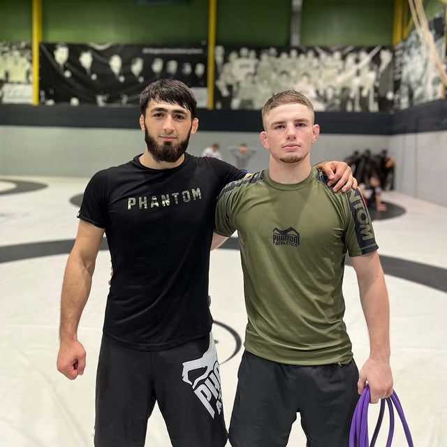 Phantom Athletics Rashguard EVO Apex Korta Ärmar – Armé