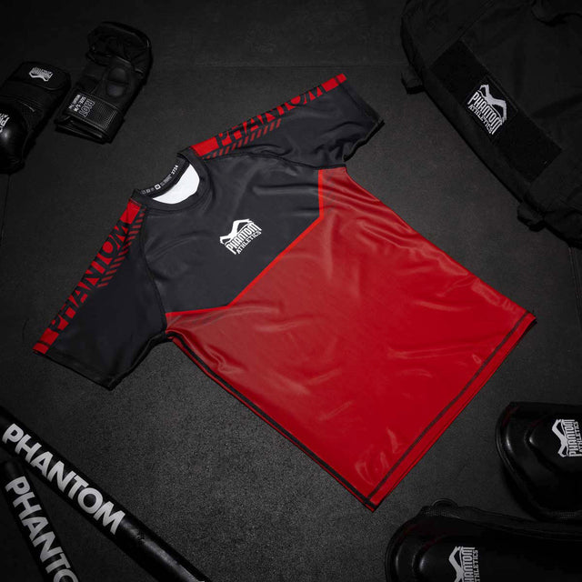 Rashguard Phantom Athletics EVO Apex Krótki Rękaw – Czerwony