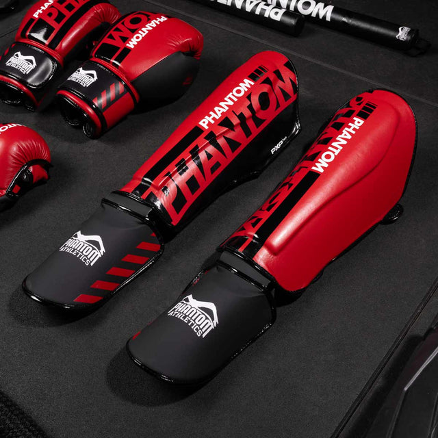 Phantom Athletics Skinnebensbeskyttere APEX Striking – Rød