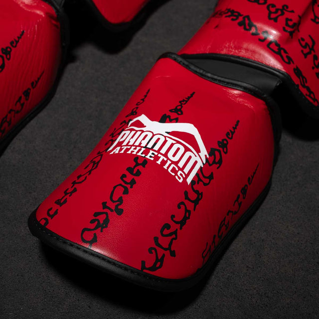 Paratibie Muay Thai Phantom Athletics – Rosso