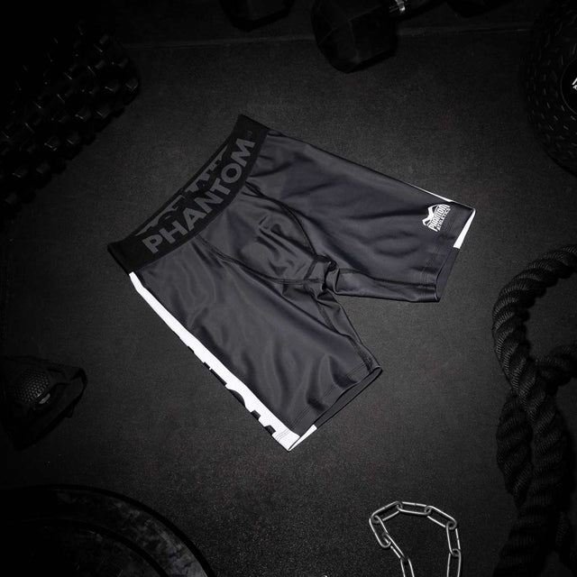Phantom Athletics Kompressionsshorts Vector Apex – Sort