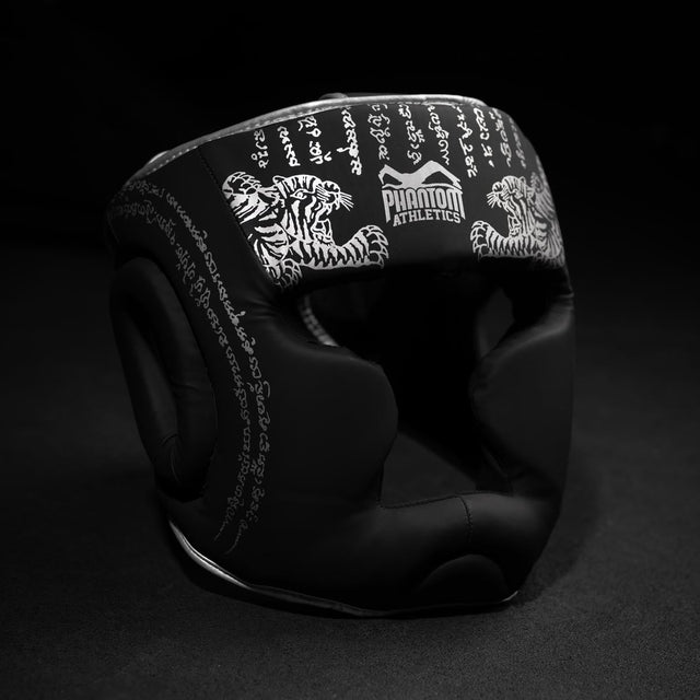 Capacete de boxe Phantom Athletics Muay Thai – Vermelho
