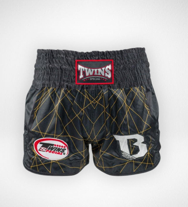 Twins Muay Thai-shorts TBT2 – Svart/Gul