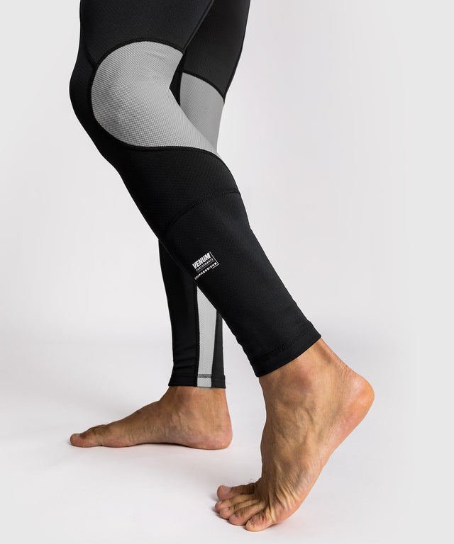 Spats de compressão Venum Adrenaline – Preto/Cinzento Prateado
