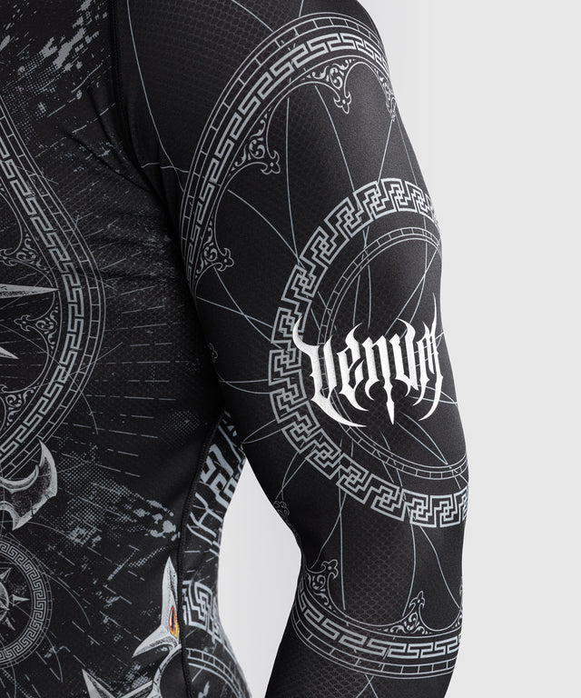 Rashguard Venum Gladiator 5.0 Mâneci Lungi – Negru/Argintiu