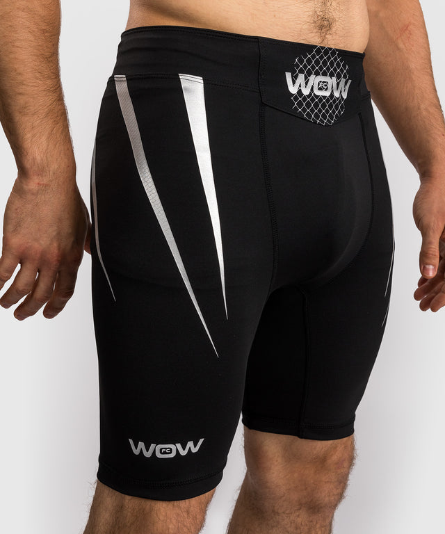 Venum x WOW FC Vale Tudo Shorts – Svart/Silvergrå