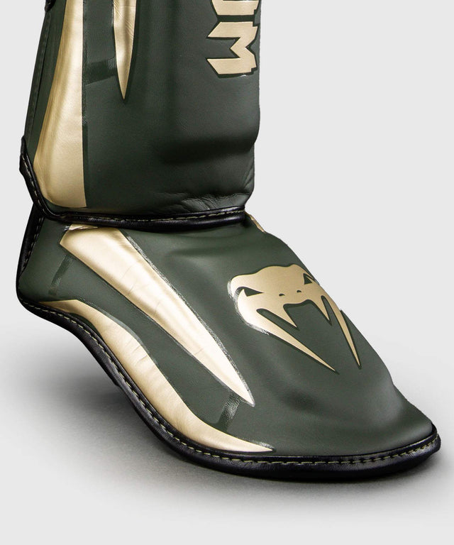 Chrániče holení Venum Elite – Khaki/Zlatá