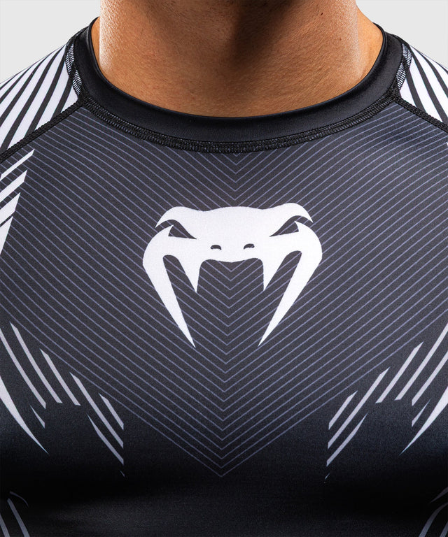 Venum Rashguard No-Gi 6.0 Kurzarm – Schwarz/Weiß