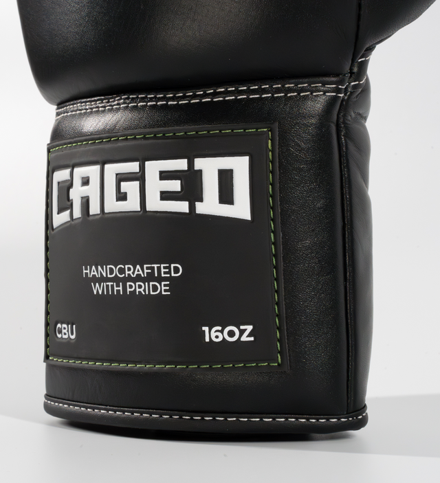 Guantoni da boxe Caged X Series con lacci – Nero/Bianco – Guantoni da boxe