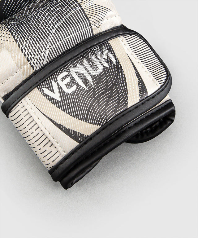Gants de sparring MMA Venum Galactic 3.0 – Blanc cassé/Noir