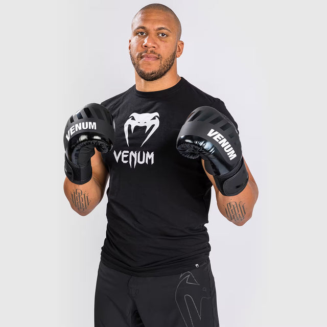 Gants de boxe Venum Challenger 3.0 Shockwave – Noir/Blanc