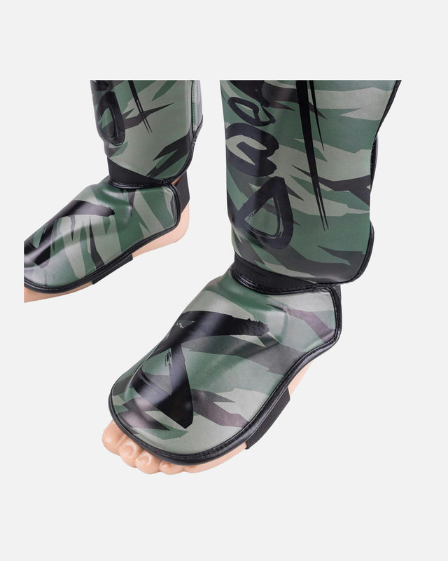 Caneleiras 8 WEAPONS Unlimited 2.0 – Woodland Camo