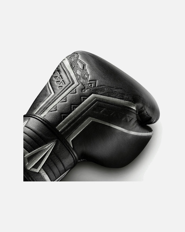 Hayabusa x Marvel Boxningshandskar Black Panther – Svart