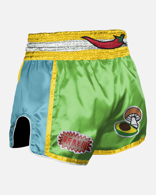 8 WEAPONS Muay-Thai-Shorts Yummy – Grün