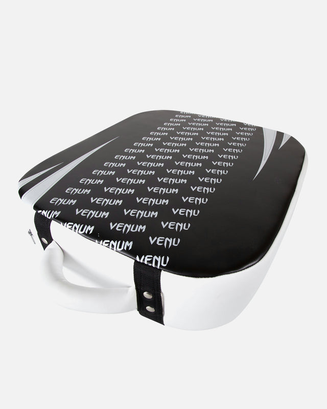Pady Venum Absolute – Czarne/Białe