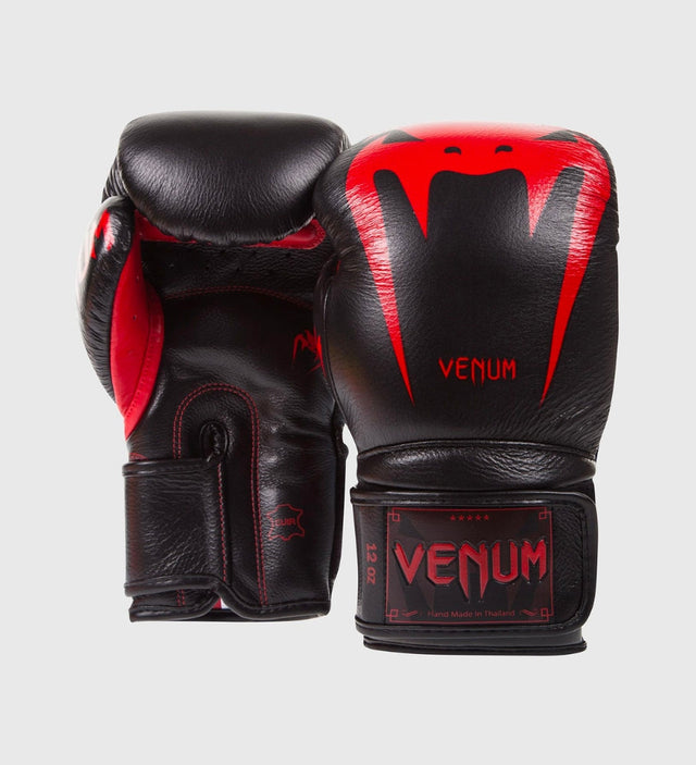 Gants de boxe Venum Giant 3.0 – Noir/Rouge
