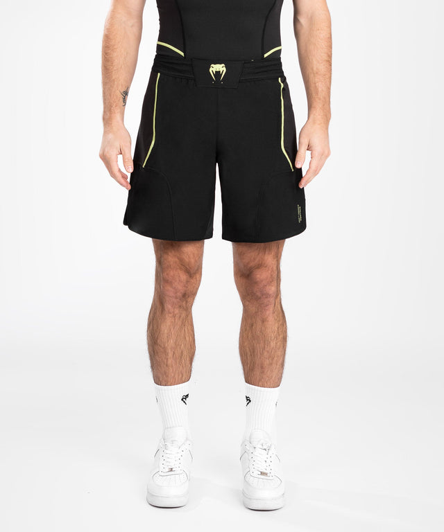 Calções de MMA Venum Fusion 2.0 – Preto/Amarelo
