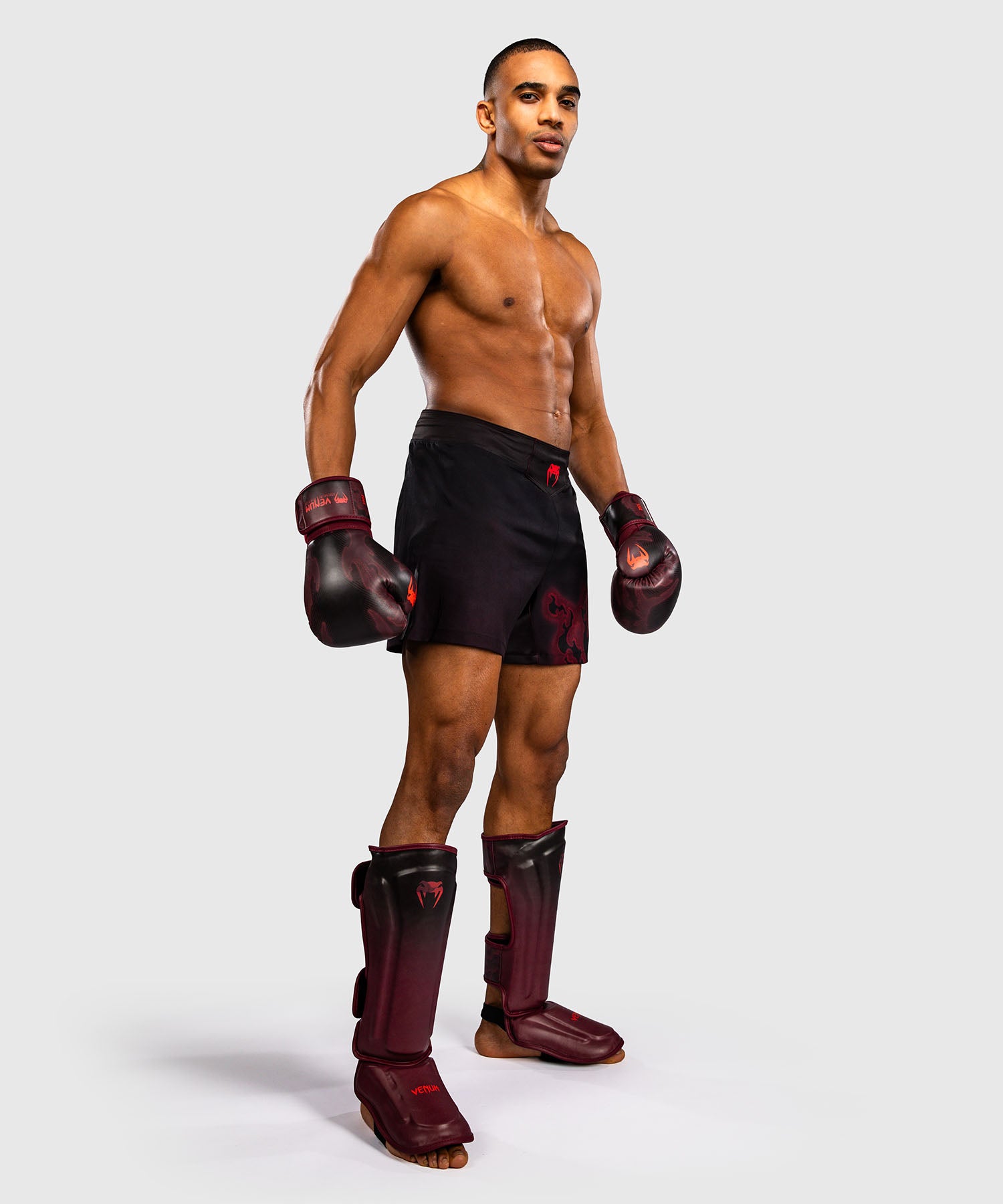 Venum MMA-Shorts Spectre – Schwarz/Rot