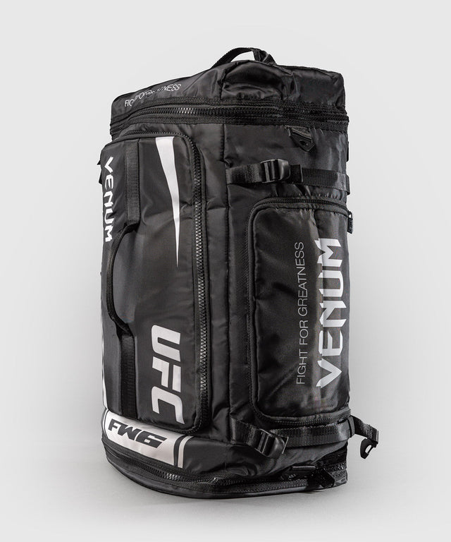 Saco de desporto Venum UFC Unity – Preto/Branco