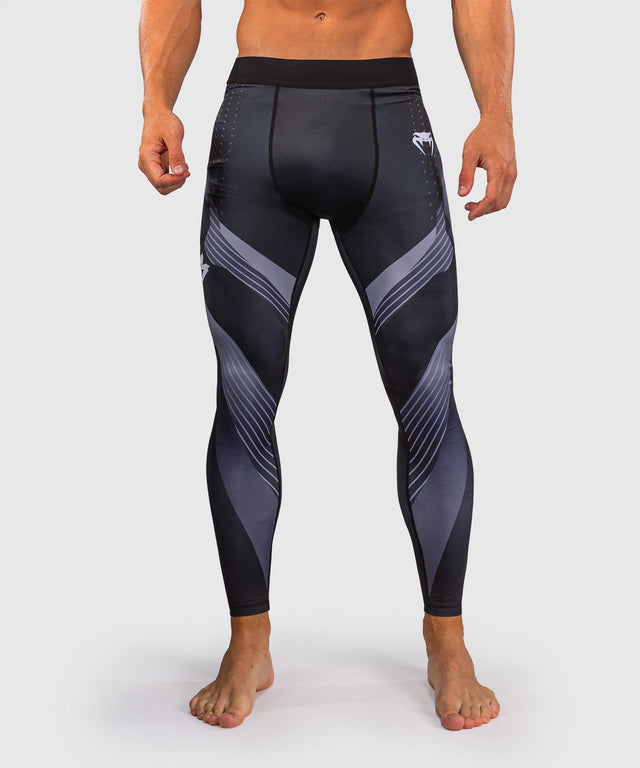 Venum Compression Shorts No-Gi 6.0 – Black/White