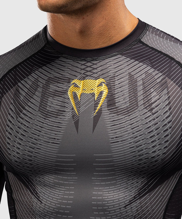Venum Rashguard Galactic 3.0 Lange Ärmel – Schwarz/Gold