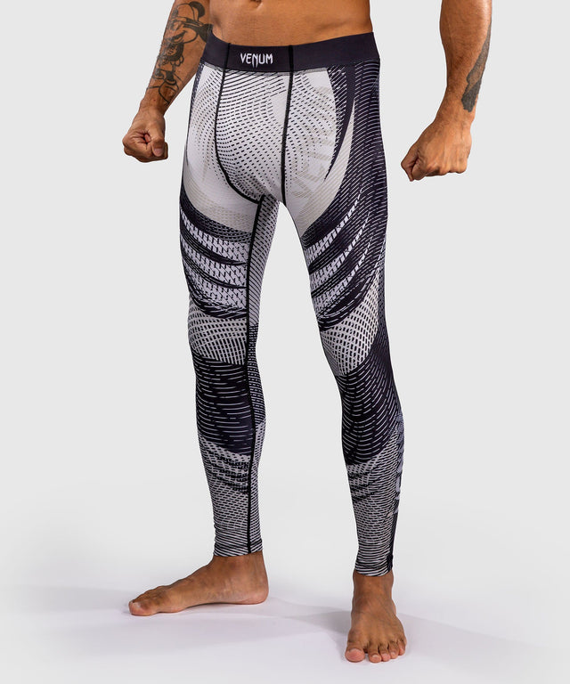 Venum Kompressionsshorts Galactic 3.0 – Offwhite/Sort