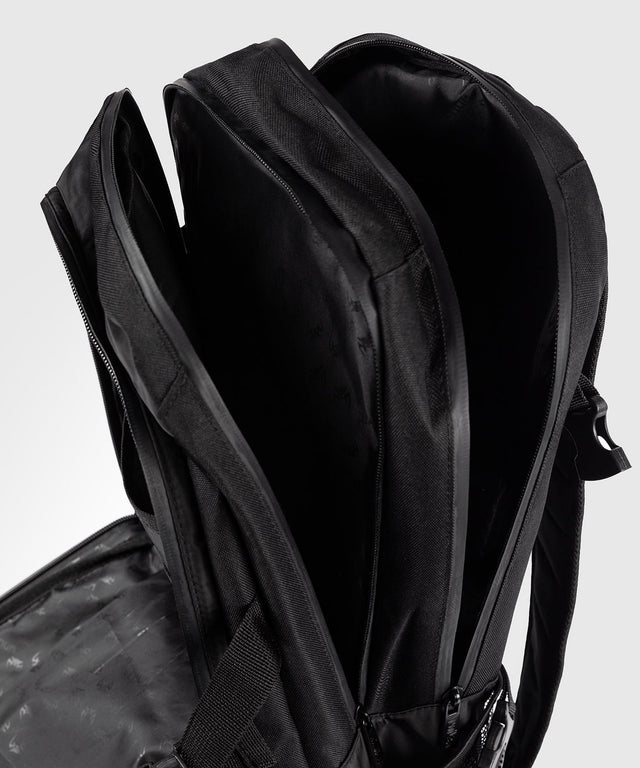 Venum Shockwave Rucksack – Schwarz