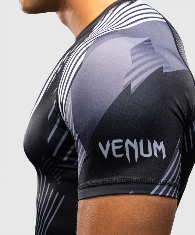 Venum Rashguard No-Gi 6.0 Kurzarm – Schwarz/Weiß