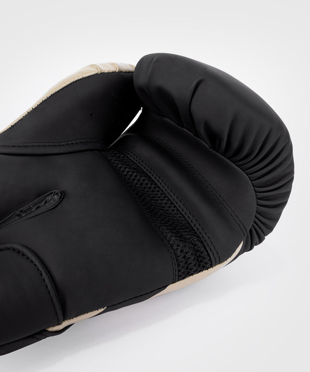Guantes de boxeo Venum Challenger 4.0 – Negro/Beige