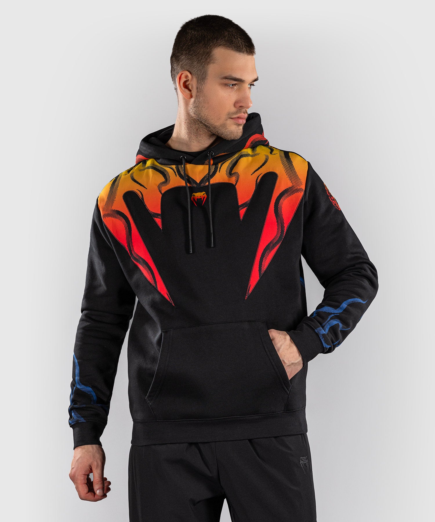 Venum Hoodie TEKKEN 8 Pullover Yoshimitsu - Nero/Arancione - foto 1