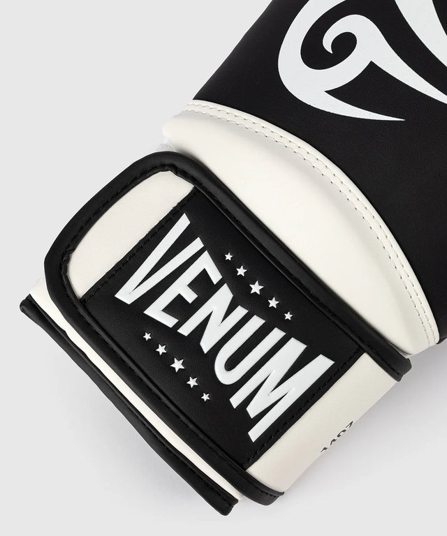 Guantes de boxeo Venum x Mike Tyson Giant 2.0 Pro – Negro/Blanco