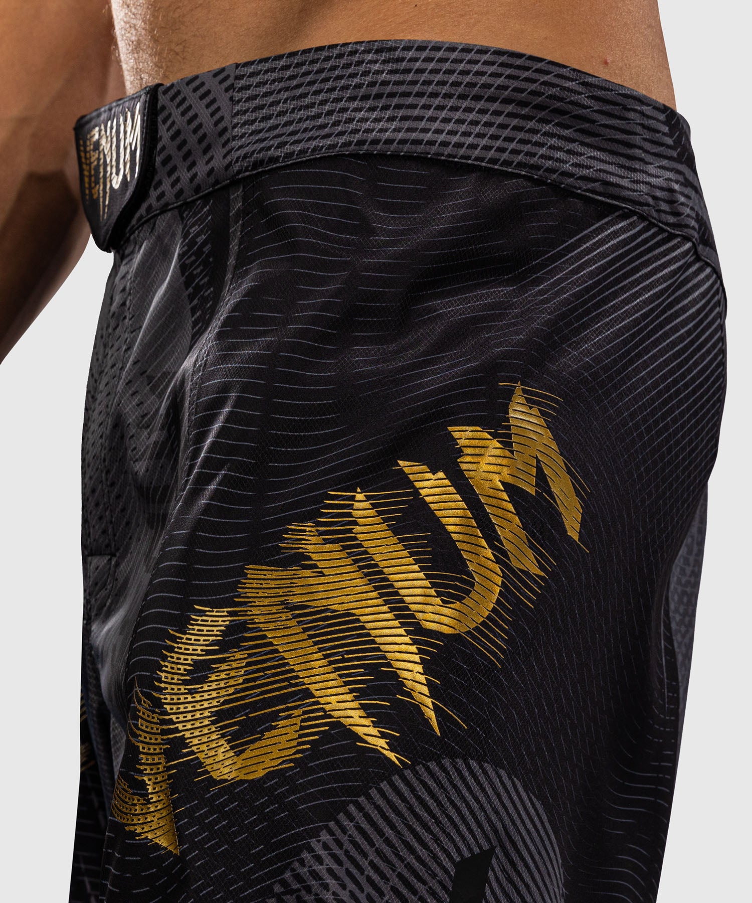 Pantaloncini MMA Venum Galactic 3.0 – Nero/Oro