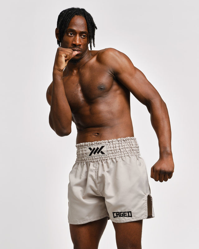 Pantaloncini Muay Thai Caged Classic – Grigio chiaro/Nero