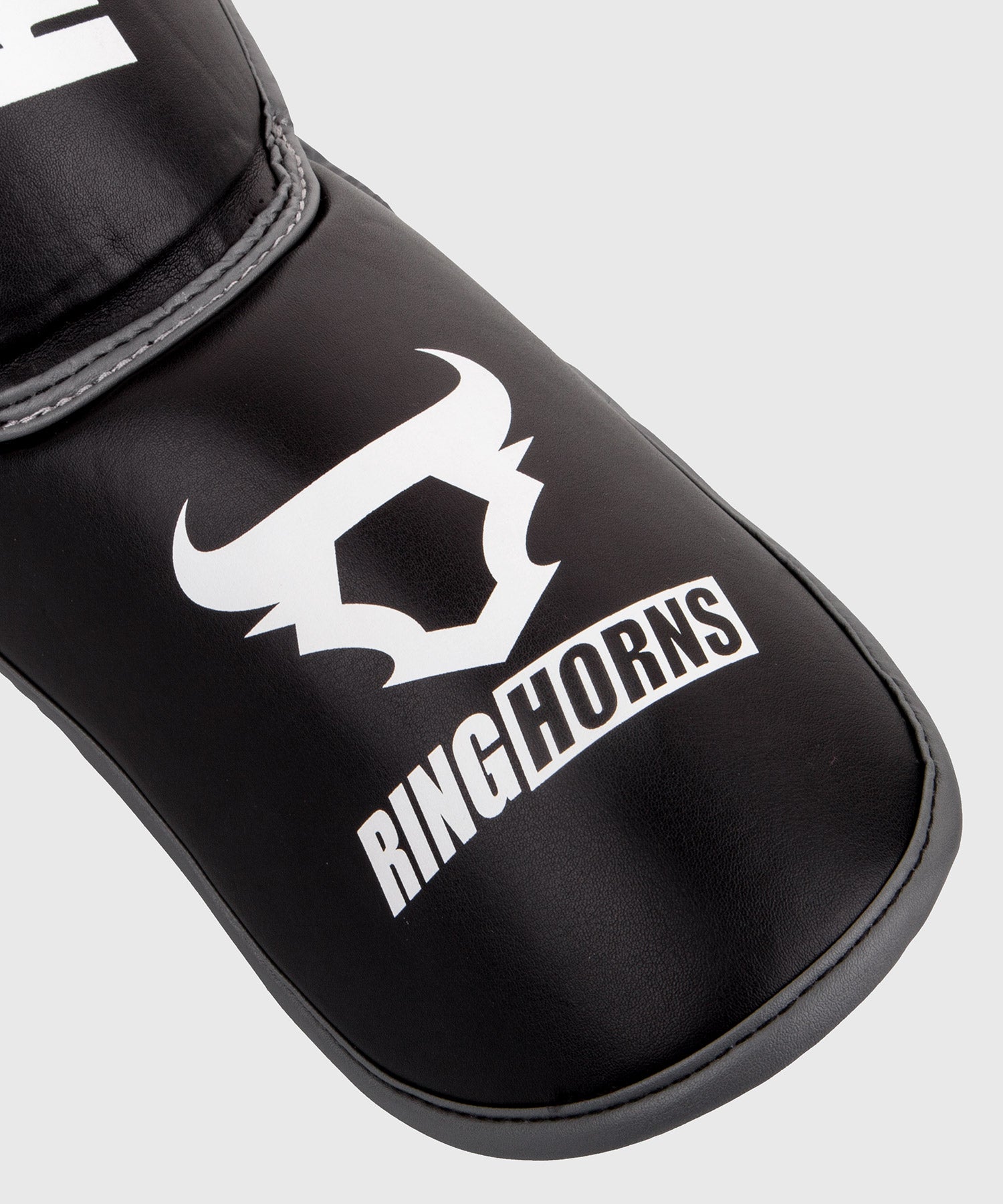 Protège-tibias Ringhorns Charger – Noir